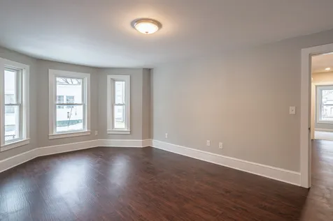 351 Orange Street Manchester NH 03104