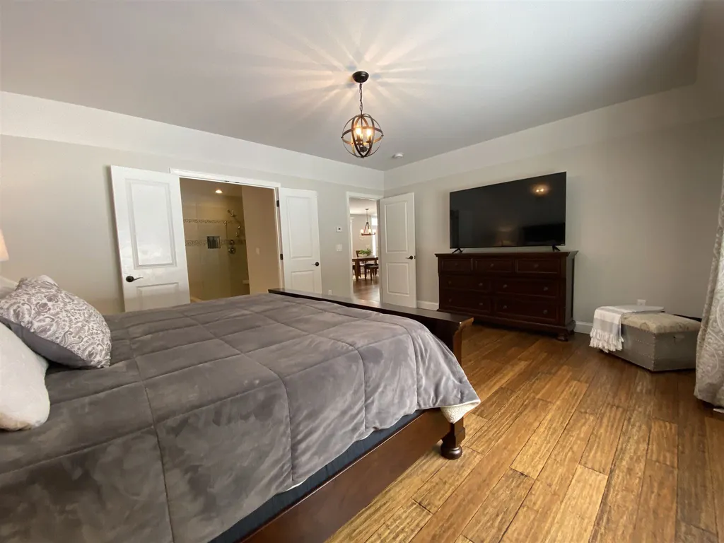 344 Dandiview Road Conway NH 03860