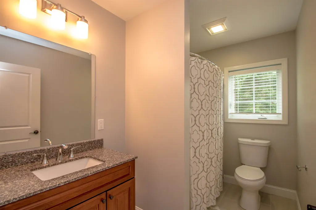 344 Dandiview Road Conway NH 03860