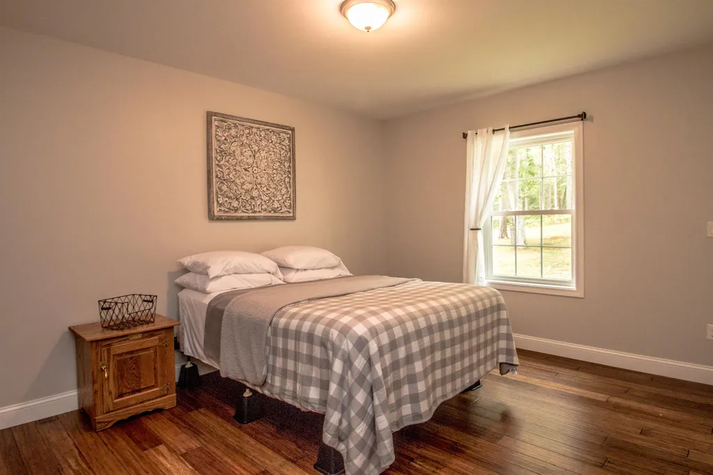 344 Dandiview Road Conway NH 03860