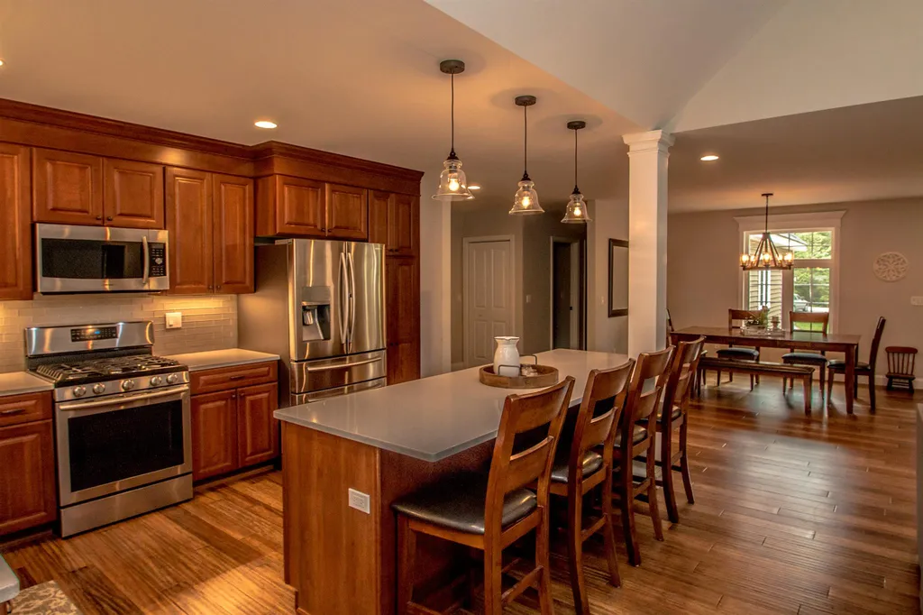 344 Dandiview Road Conway NH 03860