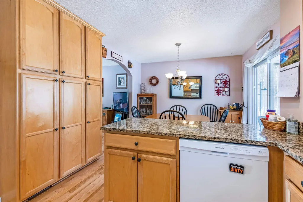 418 Oak Circle Colchester VT 05446