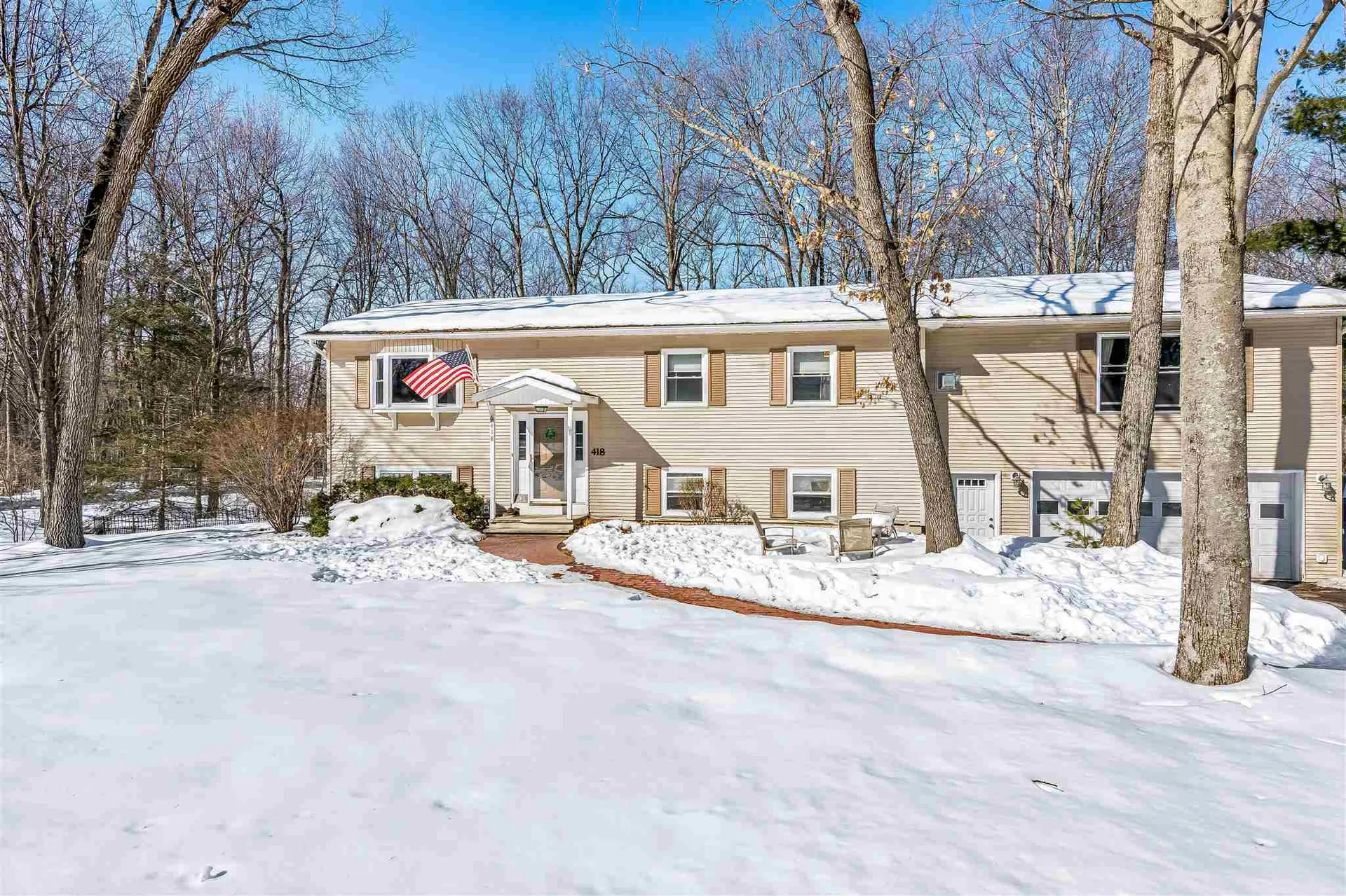 418 Oak Circle Colchester VT 05446