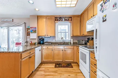 418 Oak Circle Colchester VT 05446