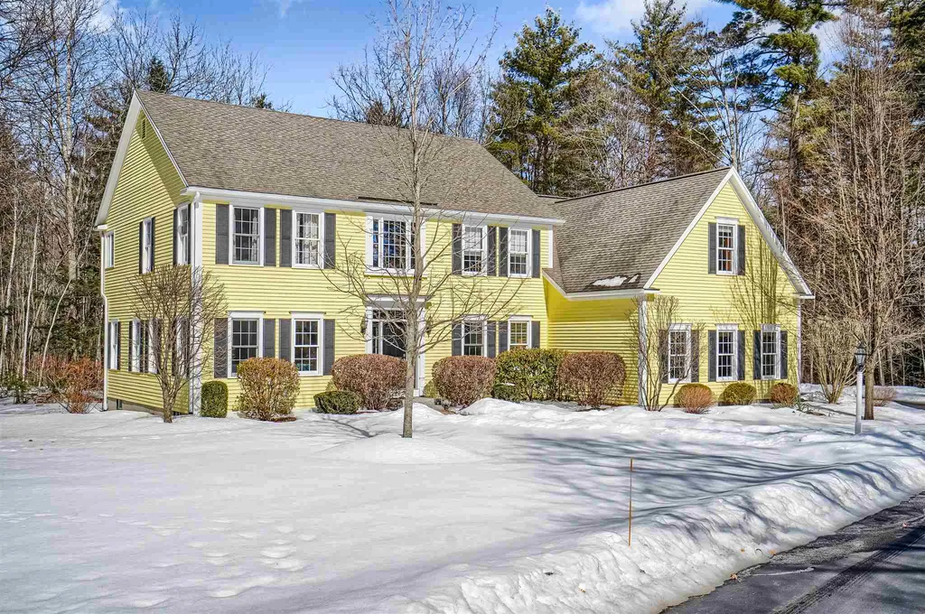 81 Campbell Road Bedford NH 03110