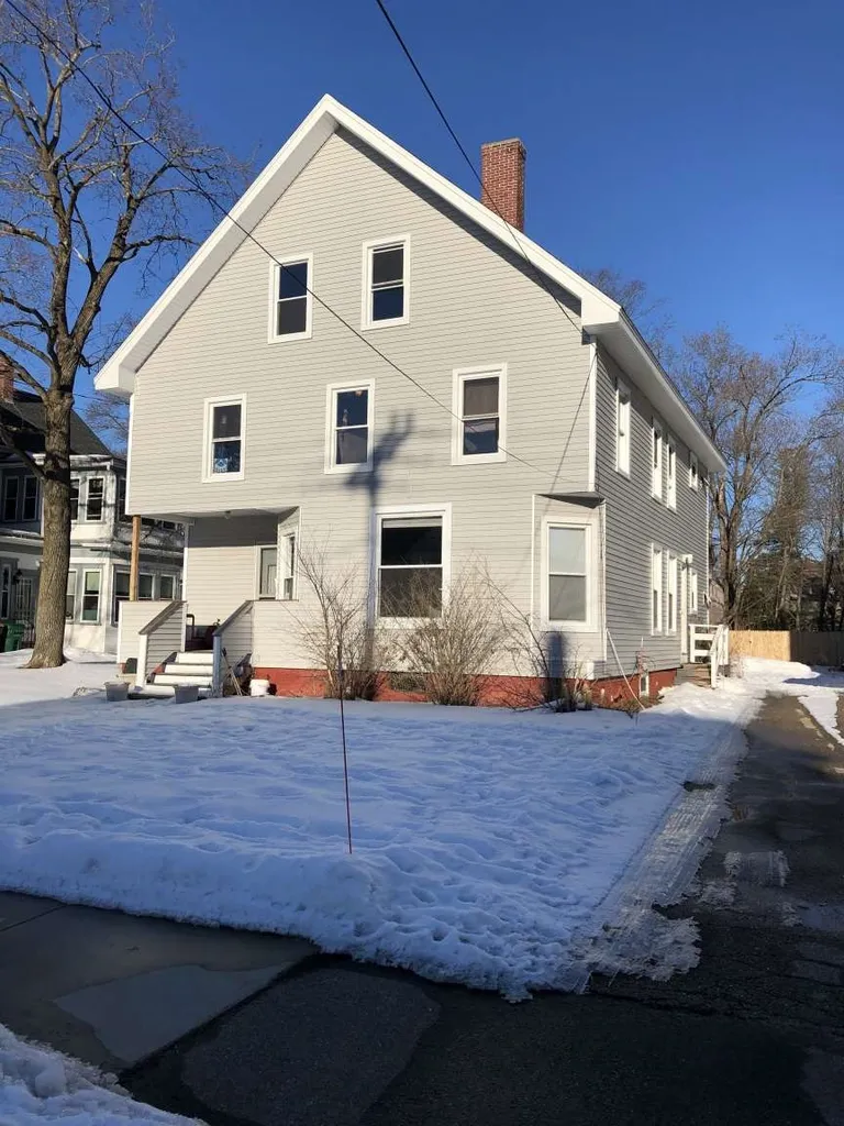 36 Charles Street Rochester NH 03867