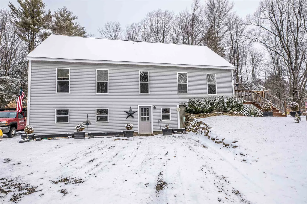 73b Scrabble Road Brentwood NH 03833