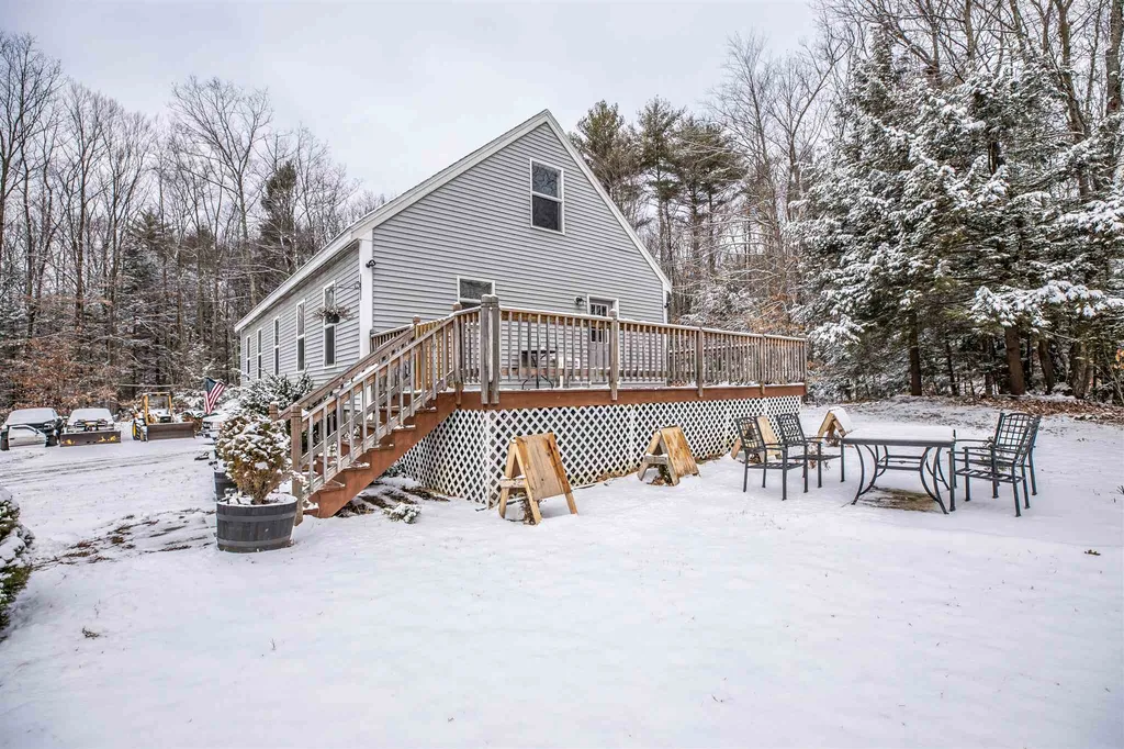 73b Scrabble Road Brentwood NH 03833