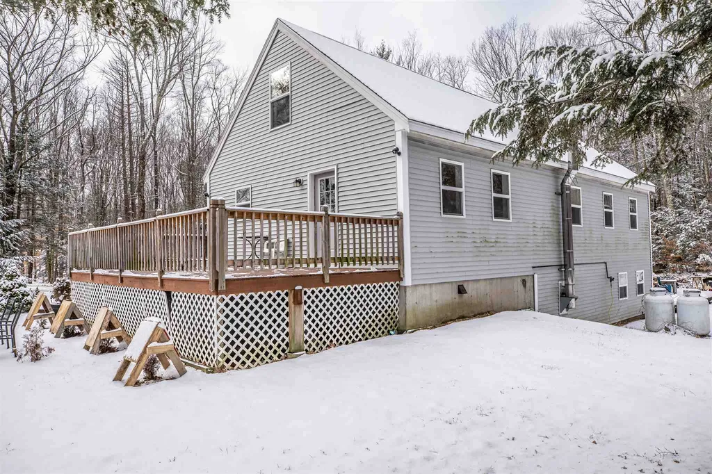 73b Scrabble Road Brentwood NH 03833