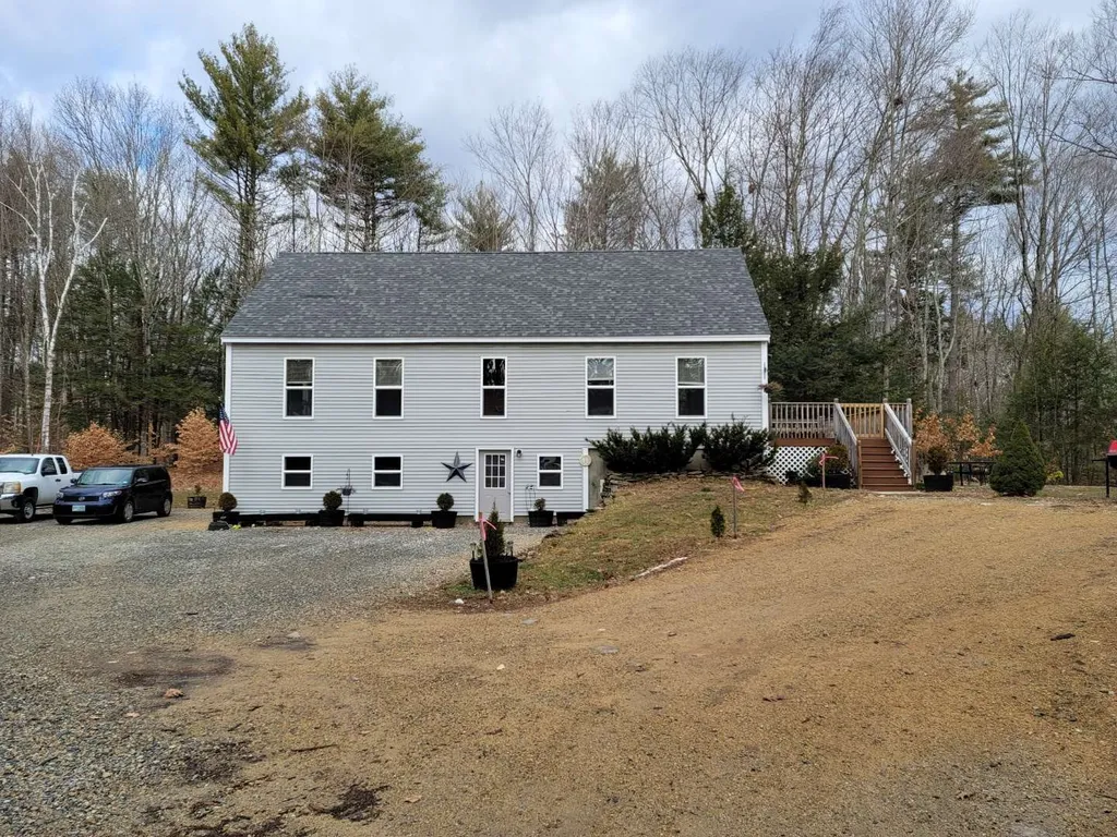 73b Scrabble Road Brentwood NH 03833