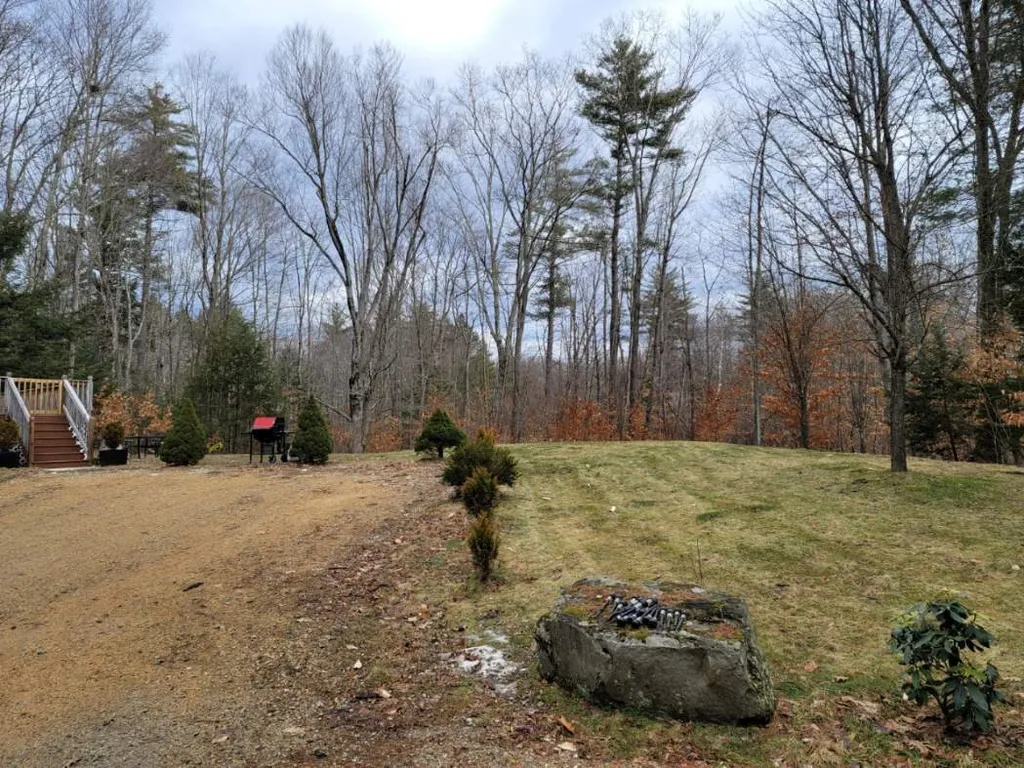 73b Scrabble Road Brentwood NH 03833