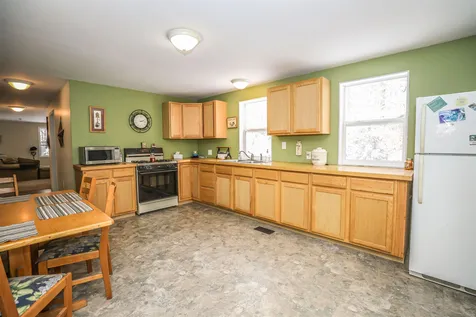 73b Scrabble Road Brentwood NH 03833