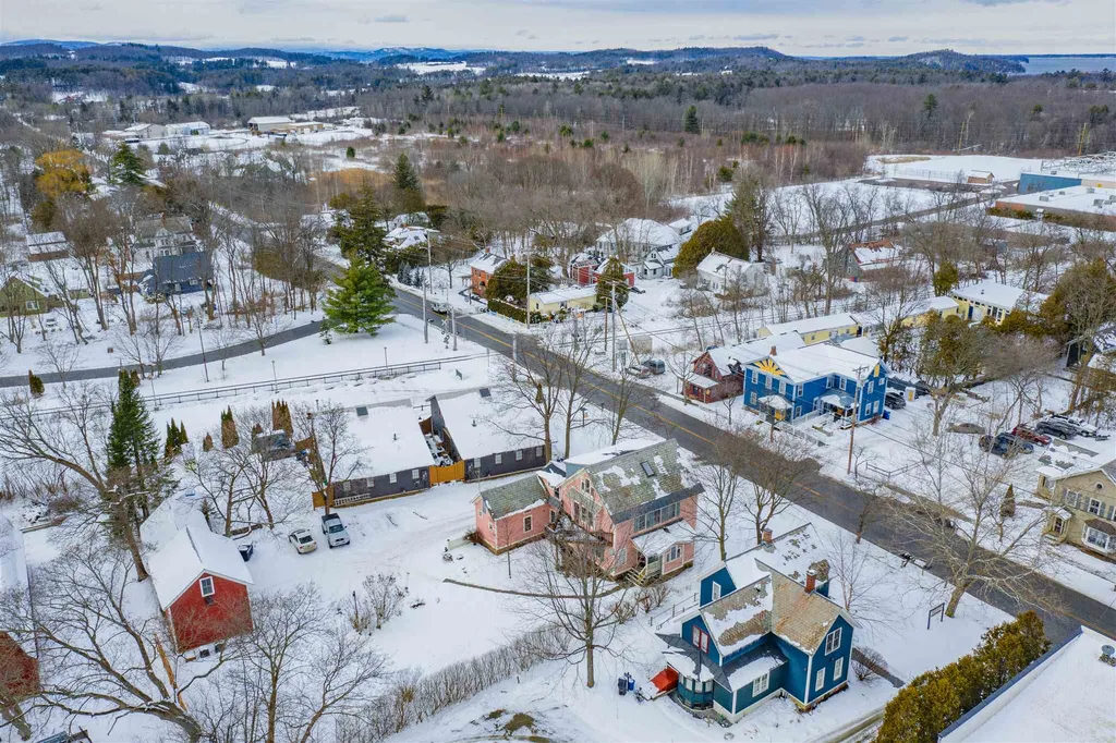 45 Harbor Road Shelburne VT 05482