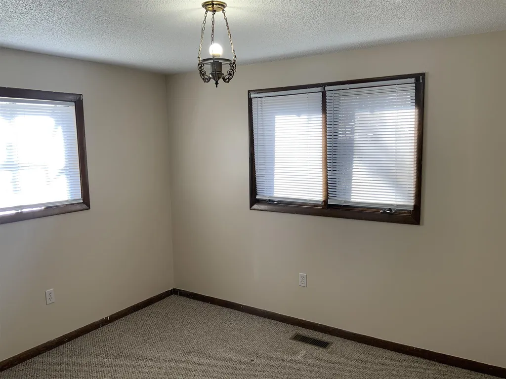 79-81 Monroe Street Nashua NH 03060