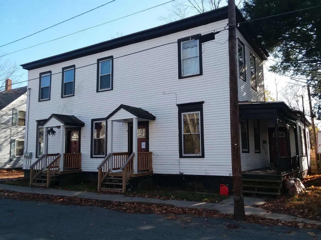 10 Prospect Street Claremont NH 03743