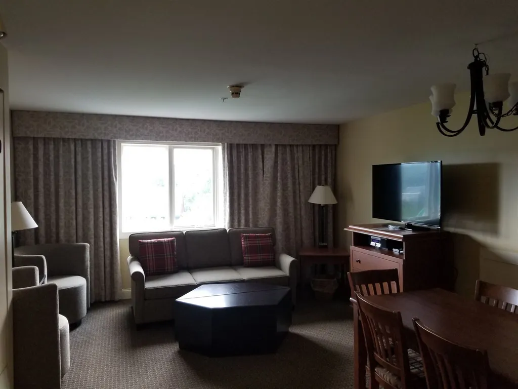 273/75 Qtr.1,89 Grand Summit Way Dover VT 05356