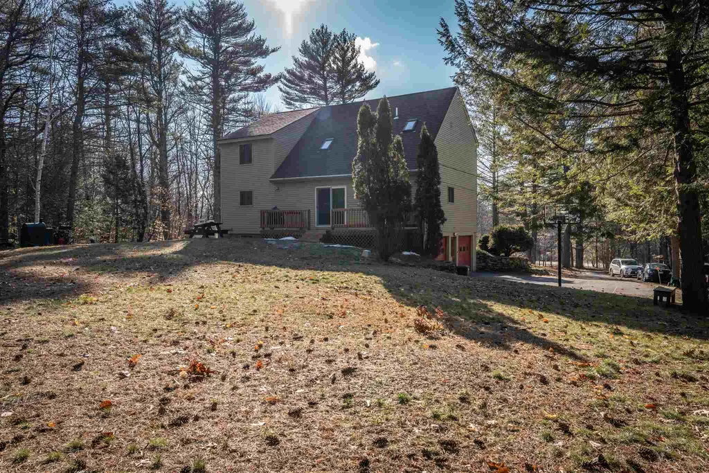 1 Lamprey Lane Lee NH 03861