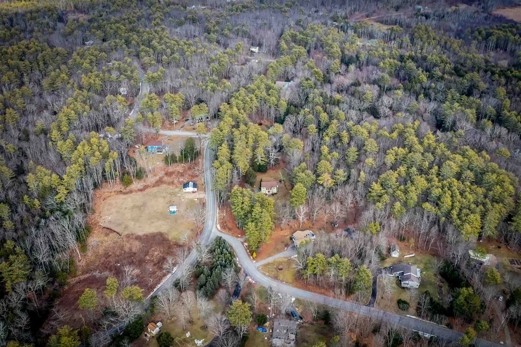 1 Lamprey Lane Lee NH 03861