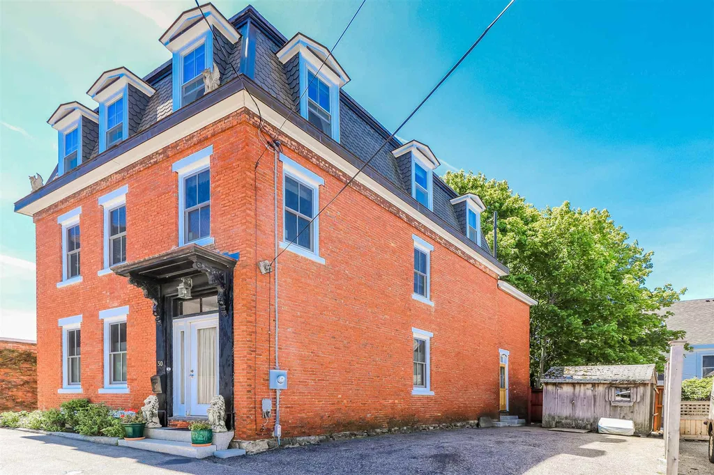 30 Parker Street Portsmouth NH 03801