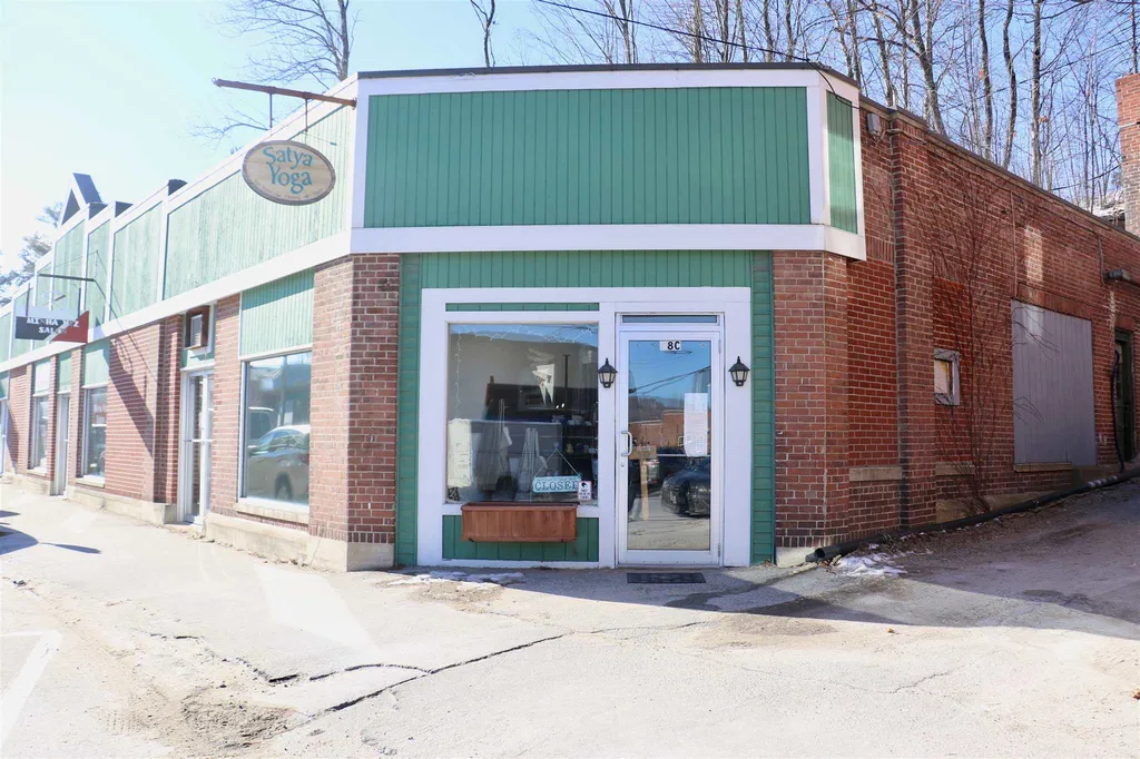 58 Main Street Plymouth NH 03264