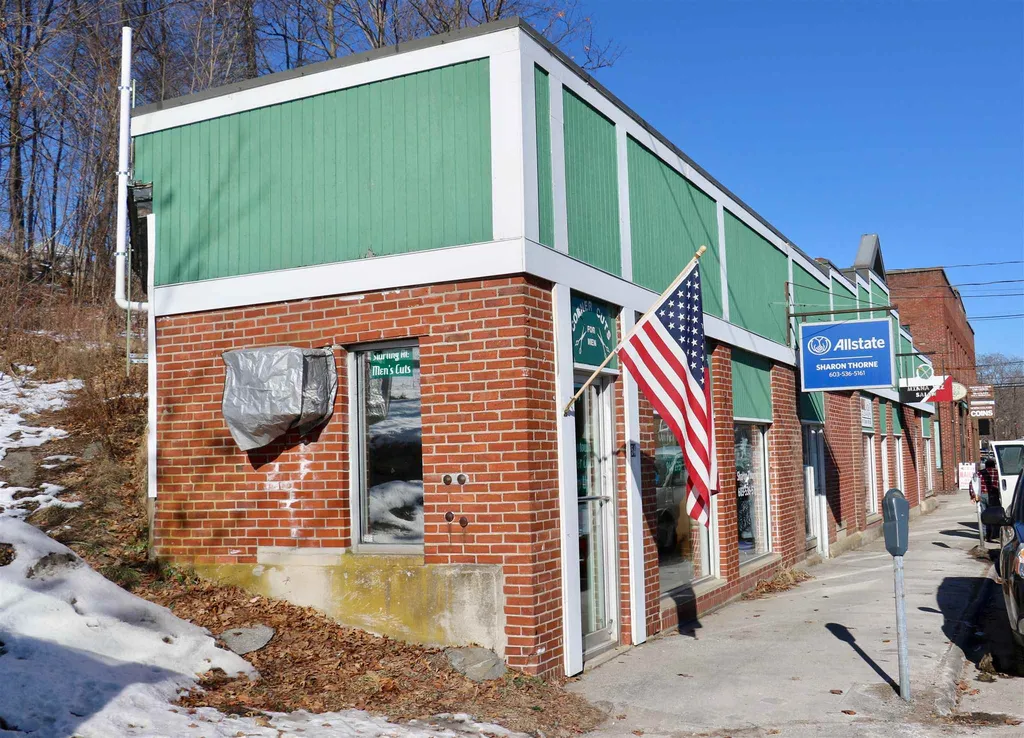 58 Main Street Plymouth NH 03264