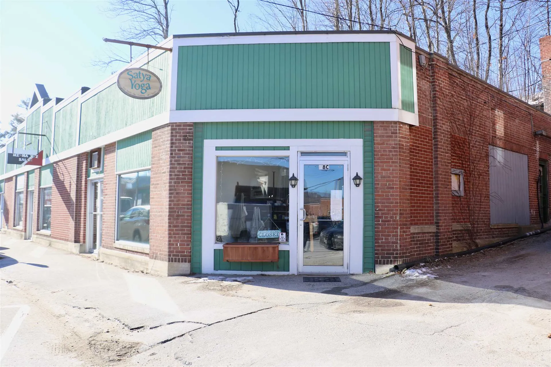 58 Main Street Plymouth NH 03264