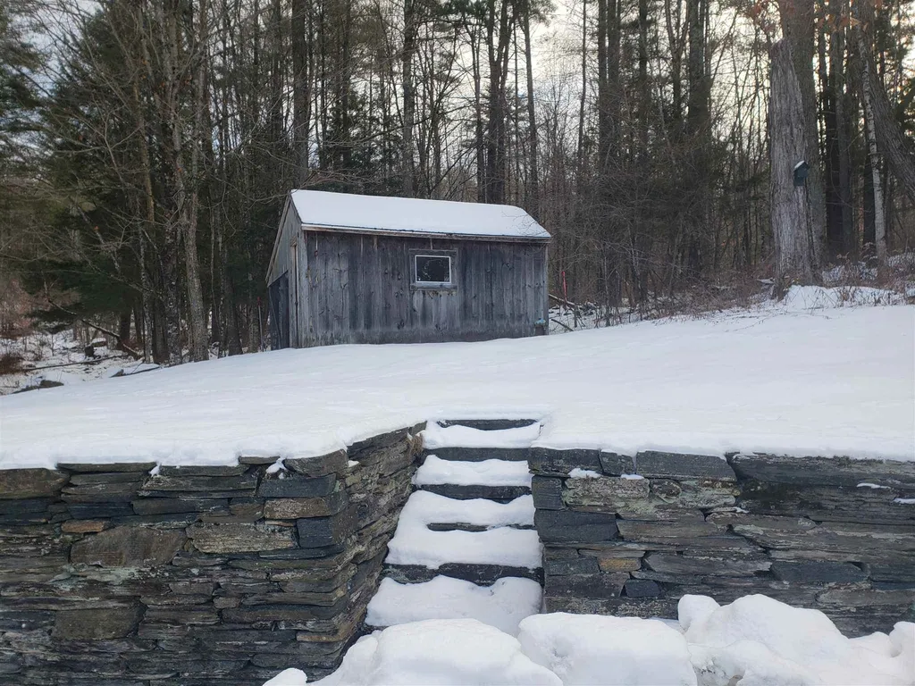46 Sawyer Brook Road Orford NH 03777