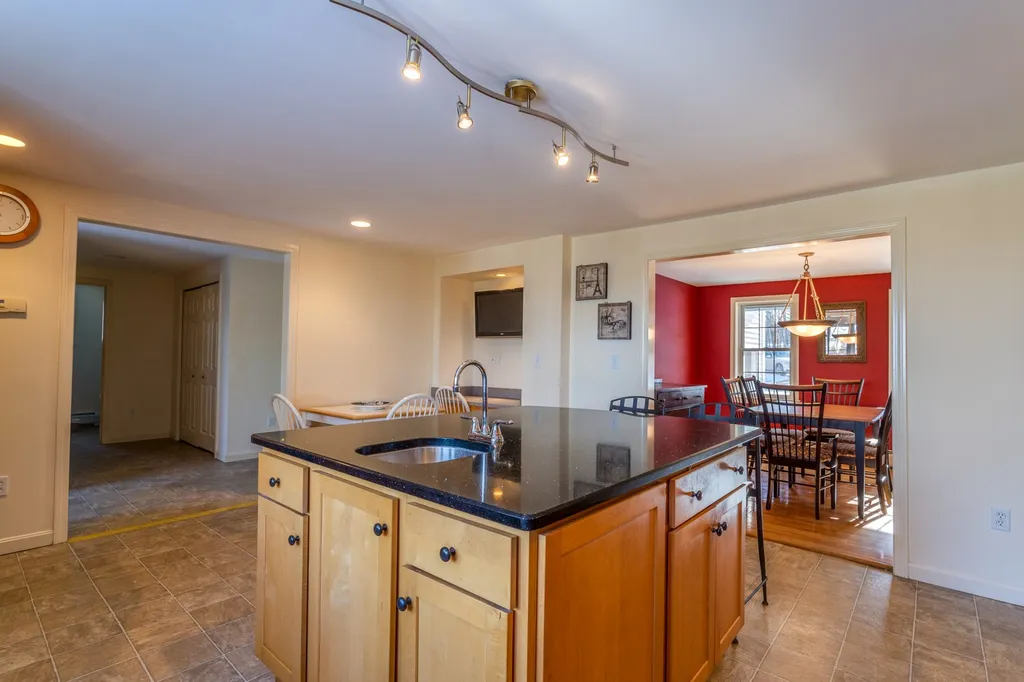 30 Folsom Drive Newmarket NH 03857