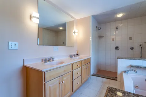 30 Folsom Drive Newmarket NH 03857