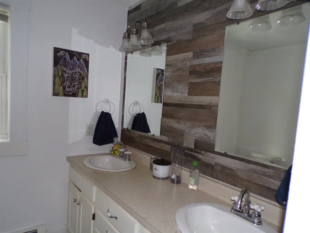 200 Enman Drive Jefferson NH 03583