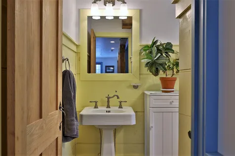 534 Farrar Road Chester VT 05143