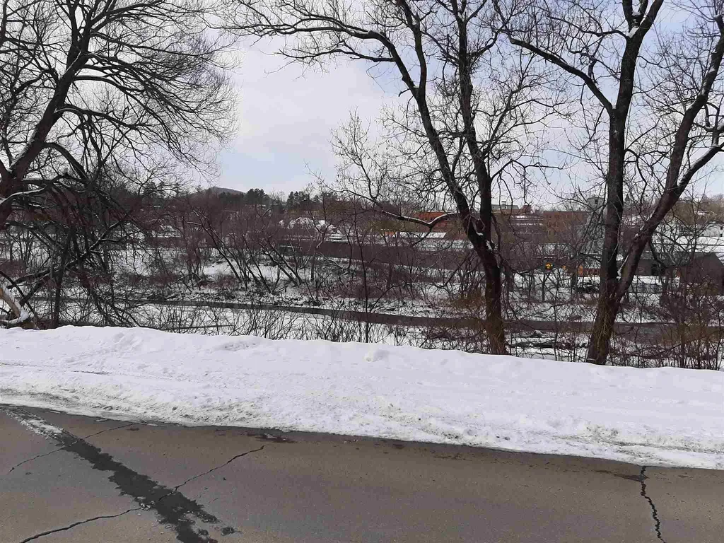 161 River Road St. Johnsbury VT 05819