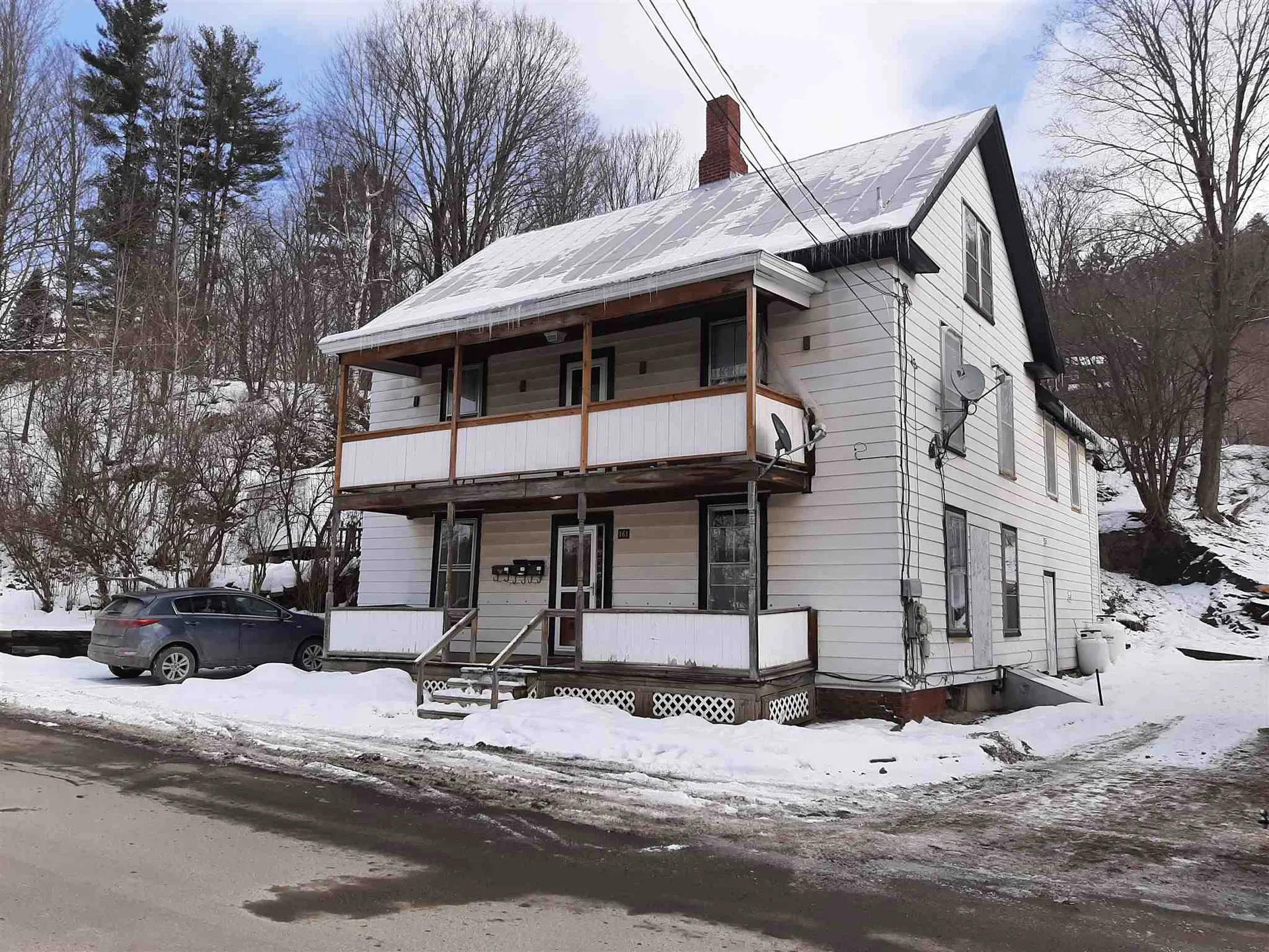 161 River Road St. Johnsbury VT 05819