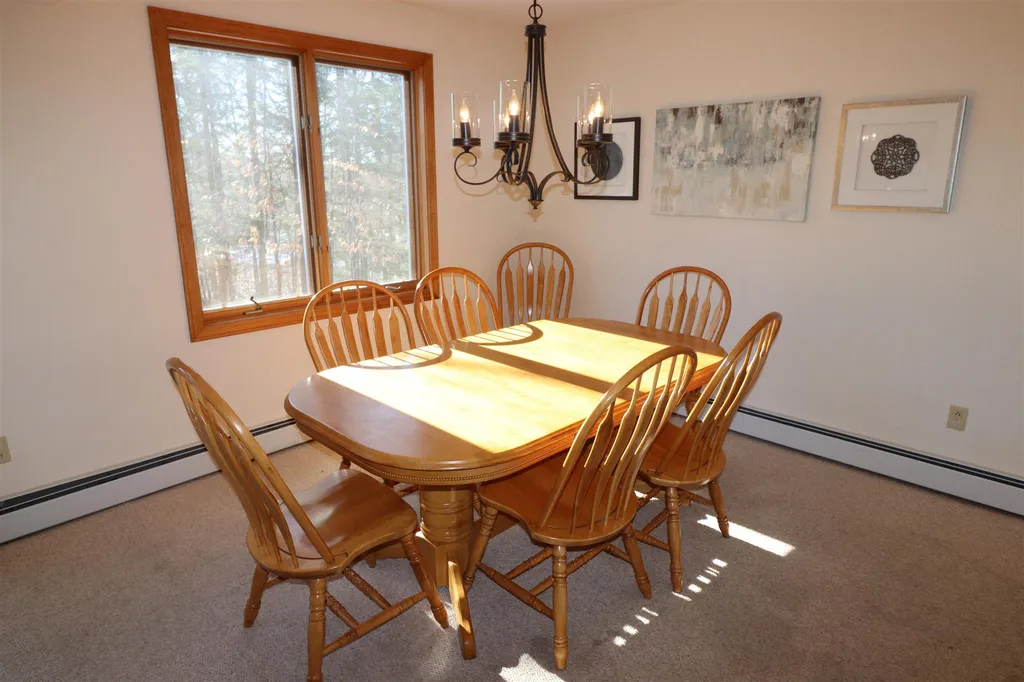 37 Pinehill Lane Lincoln NH 03251