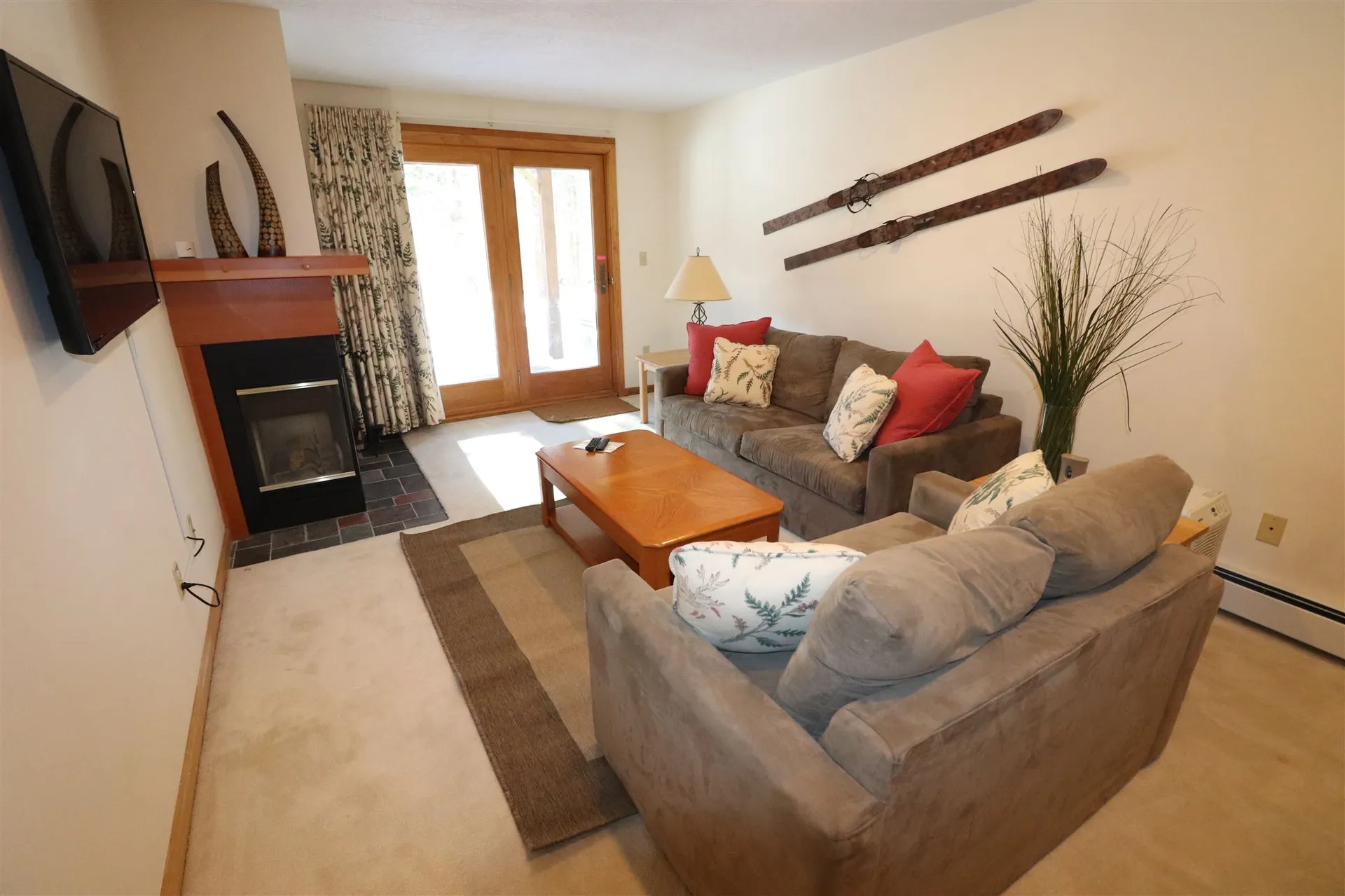 37 Pinehill Lane Lincoln NH 03251