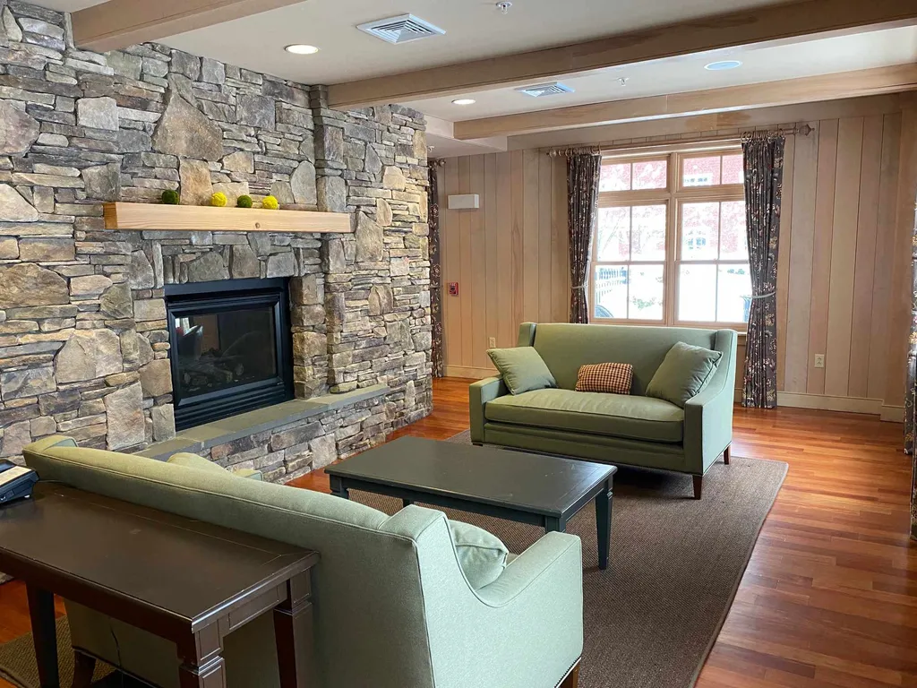 102 Forest Drive Warren VT 05674