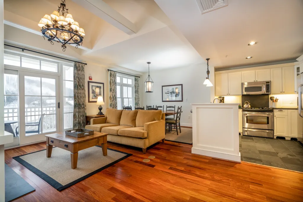 102 Forest Drive Warren VT 05674