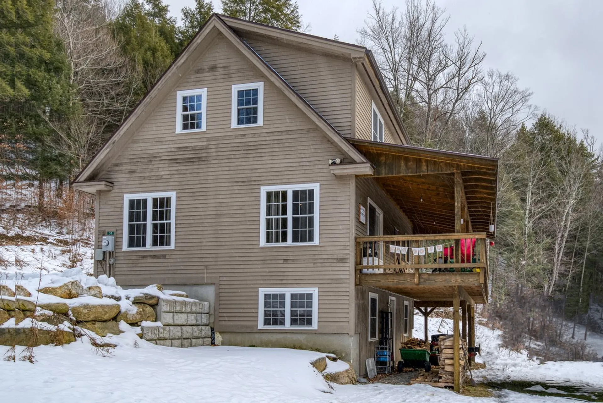 33 Barber Lane Hartland VT 05048