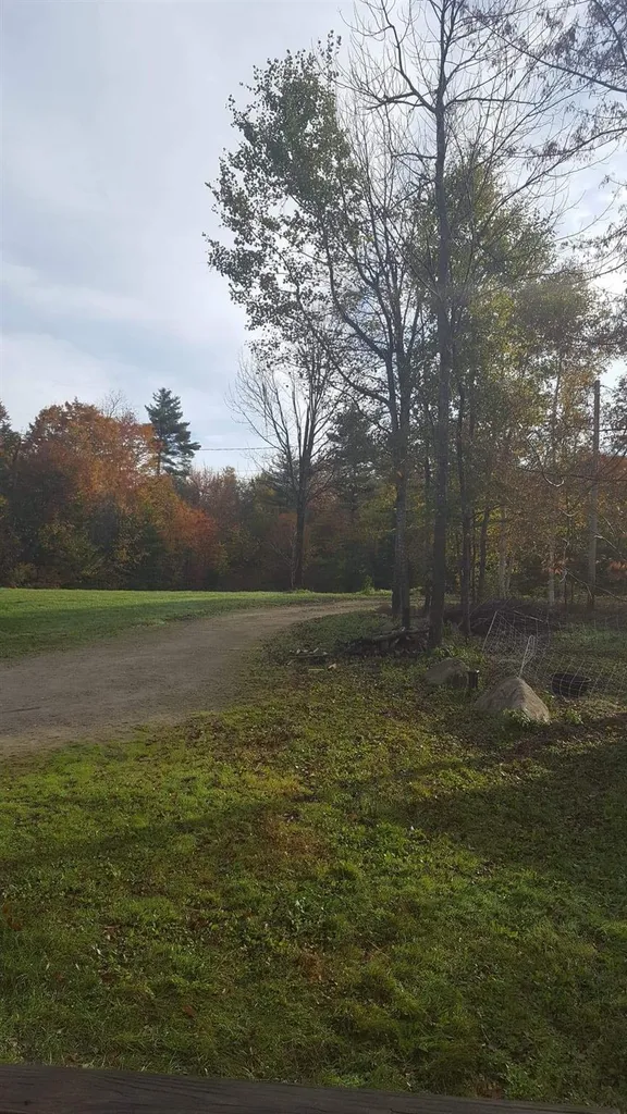250 Mill Road Stoddard NH 03464
