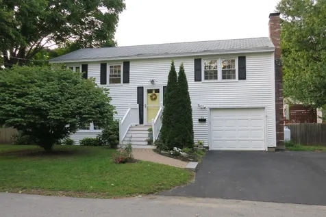 24 Haven Lane Exeter NH 03833