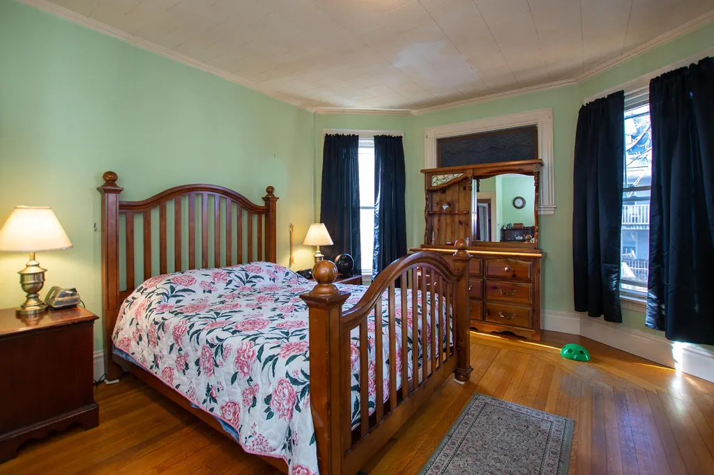 414 Hanover Street Manchester NH 03104