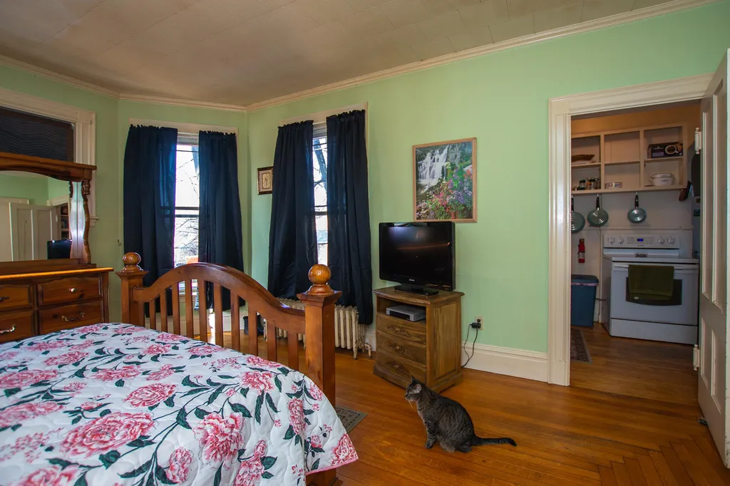 414 Hanover Street Manchester NH 03104