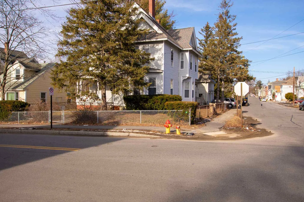 414 Hanover Street Manchester NH 03104