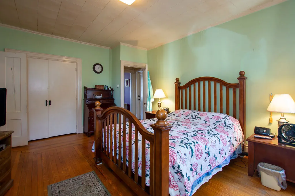 414 Hanover Street Manchester NH 03104