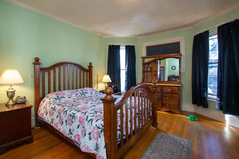 414 Hanover Street Manchester NH 03104