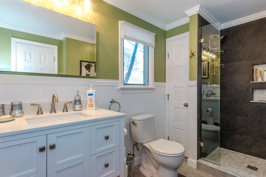 14 Sunset Drive Dover NH 03820