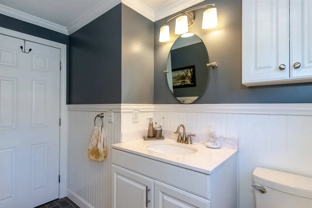 14 Sunset Drive Dover NH 03820
