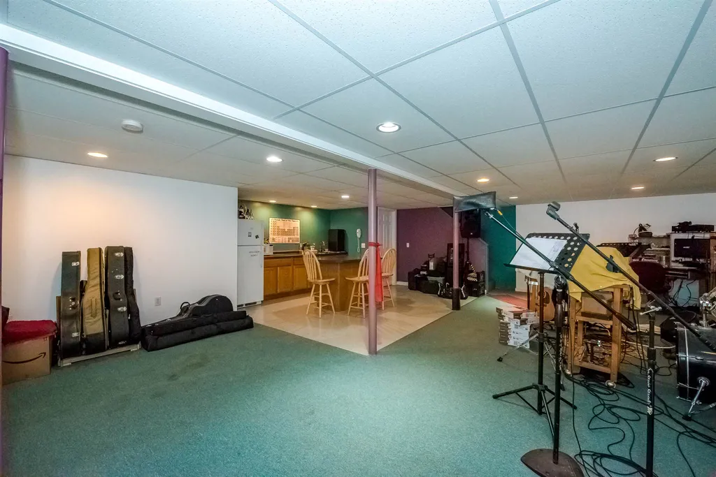 14 Sunset Drive Dover NH 03820