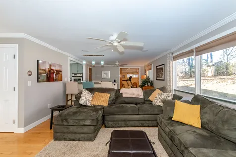 14 Sunset Drive Dover NH 03820