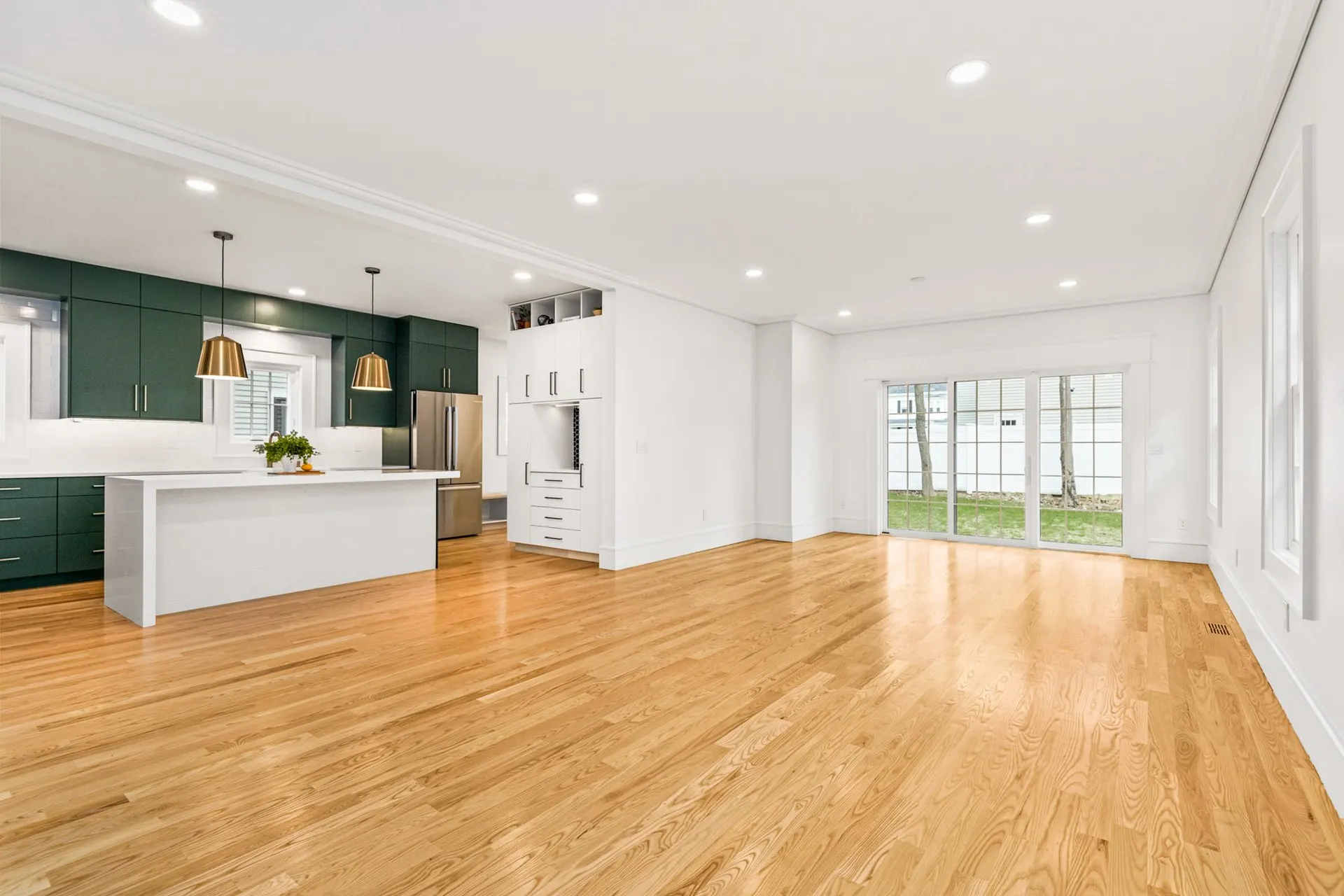 27 Elwyn Avenue Portsmouth NH 03801